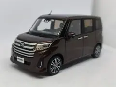 トヨタ　ルーミー　カラーサンプル　1/30　ミニカー　非売品　茶色のサムネイル