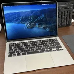 MacBook Air M1 8GB シルバー 256GB