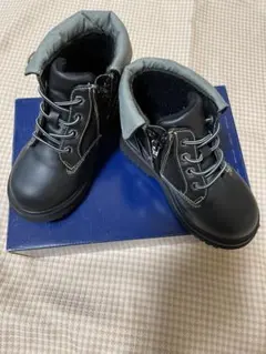 OshKosh 防水ハイカットブーツ 17.0 EE