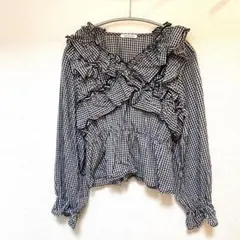 クロスフリルブラウス　黒ギンガムチェック　サイズF