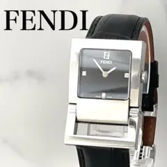 稼働品　FENDI フェンディ　5200G スクエア　ズッカバングル　腕時計