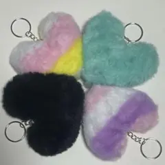 ハート型ファーキーホルダー 4種セット①