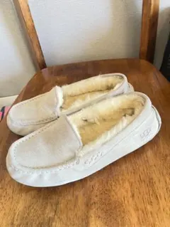 UGG グレー モカシン　24センチ