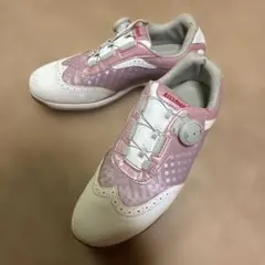 Item thumbnail for item cb95a9ae-f4cc-4af4-970f-04c78bd3bf8c