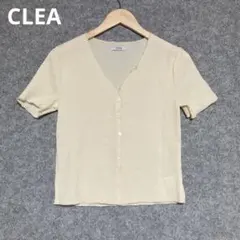 CLEA クリーム色 Vネック 半袖トップスのサムネイル