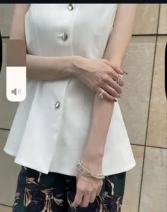 エストネーション　ジレのサムネイル