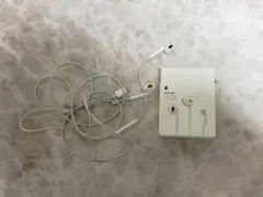 iPhone Apple 純正　ライトニング　イヤホン　有線