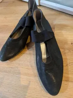 fitfit ストラップ付きラメ入りブラックパンプス　 23.0cm