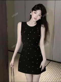 ラインストーン付き ミニ丈 ノースリーブ 黒 ワンピース