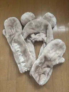 クマ耳付きフリース帽子 プーさん ディズニー帽子