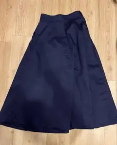 UNIQLO ネイビー フレアスカート サイドポケット付き　新品S