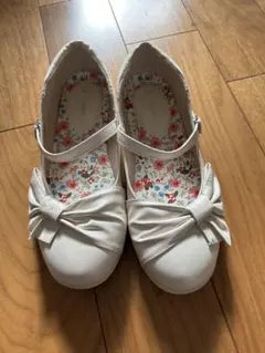 リボン付フォーマルシューズ　セレモニー　入学式発表会　白22㎝　Prankish