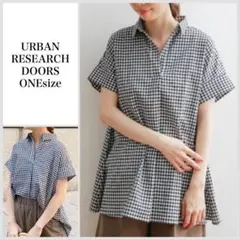 【美品♪】アーバンリサーチドアーズ　チェック柄スキッパーフレアシャツ