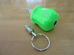 不定期 旧ロゴ 加工済マックツール 改造グリップキーホルダー緑　 スナップオン