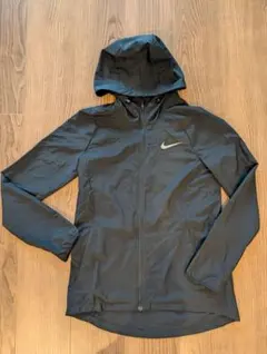 Nike ブラック ウィンドブレーカー S