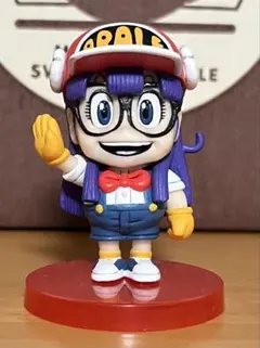 J STARS ワールドコレクタブルフィギュア　ドクタースランプ　アラレちゃん