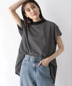 グローバルワーク　Tシャツ　ハイネック　ボーダー　黒地　快適