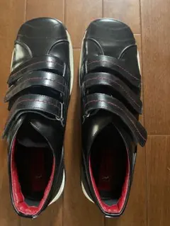 Ferrari Cavallini Rampante 黒 スニーカー