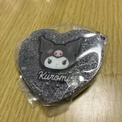 Sanrio Kuromi ハート型アクリル　ミラーキーホルダー