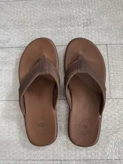 UGG サンダルのサムネイル