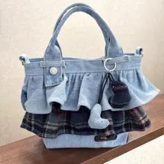 335デニムリメイク⭐️フリルリボン⭐️大きいトートバッグ 335デニムリメイク⭐️フリルリボン⭐️大きいトートバッグ - メルカリ