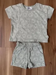 ミッフィー　Tシャツとショートパンツ セット アップ　90cm