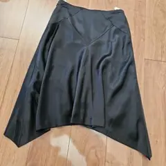 トラサルディ TRUSSARDI　スカート　黒　古着　レトロのサムネイル