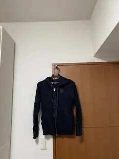 新品　未使用　PUMA Ferrari コラボ　パーカー ブラック