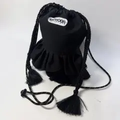 OUTDOOR巾着ショルダーバッグ フリル タッセル 黒 ブラック サコッシュのサムネイル