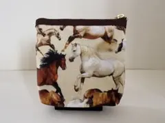 手作りミニポーチ・馬