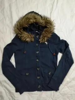 【Abercrombie & Fitch】ファー付きジャケット（ネイビー・M）