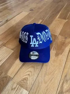 Mr.Cartoon X WSSコラボキャップ Los Angeles - メルカリ