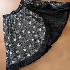 アクシーズファム　美女と野獣　コラボ　ディズニー　フレアスカート