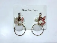 新品Three Four Time ピアス パール調 シェル　ピンク系のサムネイル