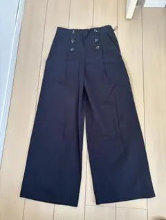 ネイビー ボタン付き ワイドパンツGU Mサイズ