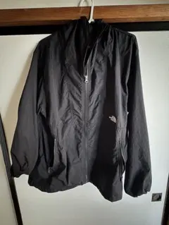 THE NORTH FACE ブラック ナイロンジャケット
