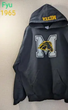 12/24までセール! 古着　カレッジロゴ　ブラック　長袖スエットパーカー　L