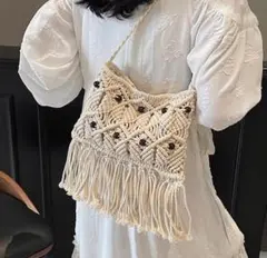 Item thumbnail for item 2f51cc7f-1e7b-4e52-8aa4-9bf5f3142302