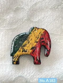 小さな幸せゾウ♡レゲエ② ハンドメイド　石粉粘土　ブローチorマグネット