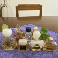 本日再お値下げ　ミニチュア香水10個セット