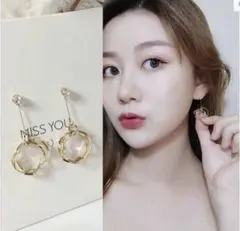 3連サークルフープ　ジルコンストーンピアス ゴールド　イヤリング