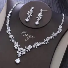 新品꙳✧˖ジルコニア2点セット ウェディングアクセサリー イヤリング　ネックレス