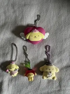 ガチャガチャ カプセルトイ めじるしアクセサリー サンリオ ポムポムプリン