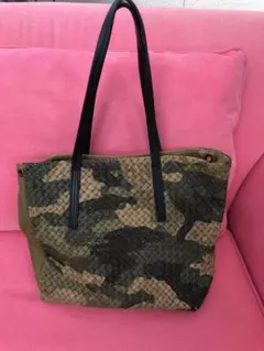 CONNIE NO BRAND コニーノ・ブランド のカモフラージュトートバッグ 