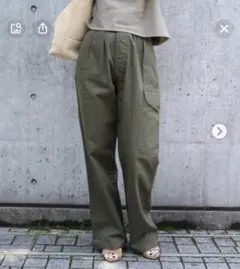 ドゥーズィエムクラス　ミリタリー　パンツ　サイズ36のサムネイル