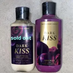 BATH & BODY WORKS DARK KISSのサムネイル