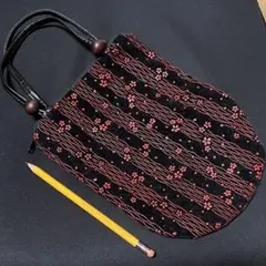 Item thumbnail for item 0e0198a1-47b9-4d17-a31b-35de7bbed8e2