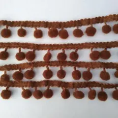 【 ボンボン付きトリム 】ブラウン