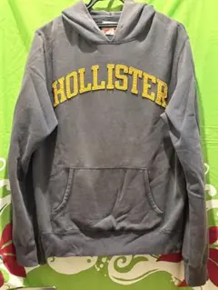 HOLLISTER グレー フード付きパーカー