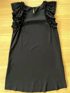 Rey BEAMS ワンピース　ドレス　ノースリーブ　黒　ブラック